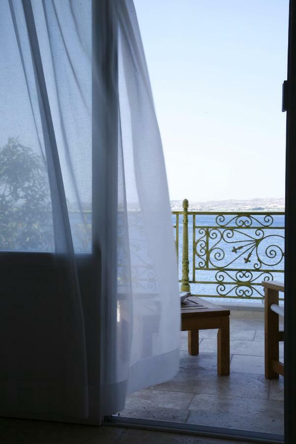 Mourayio Bed and Breakfast Ermioni Exteriör bild