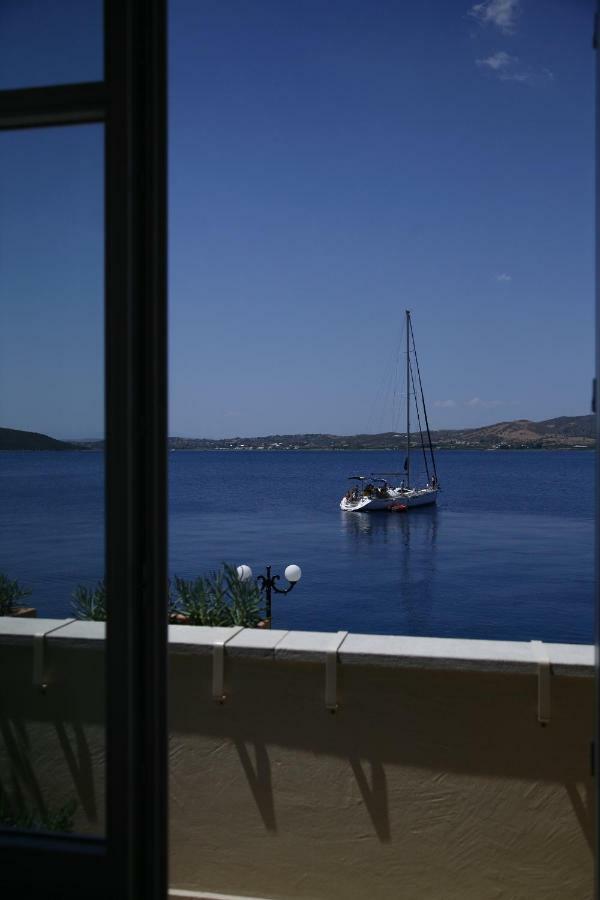 Mourayio Bed and Breakfast Ermioni Exteriör bild
